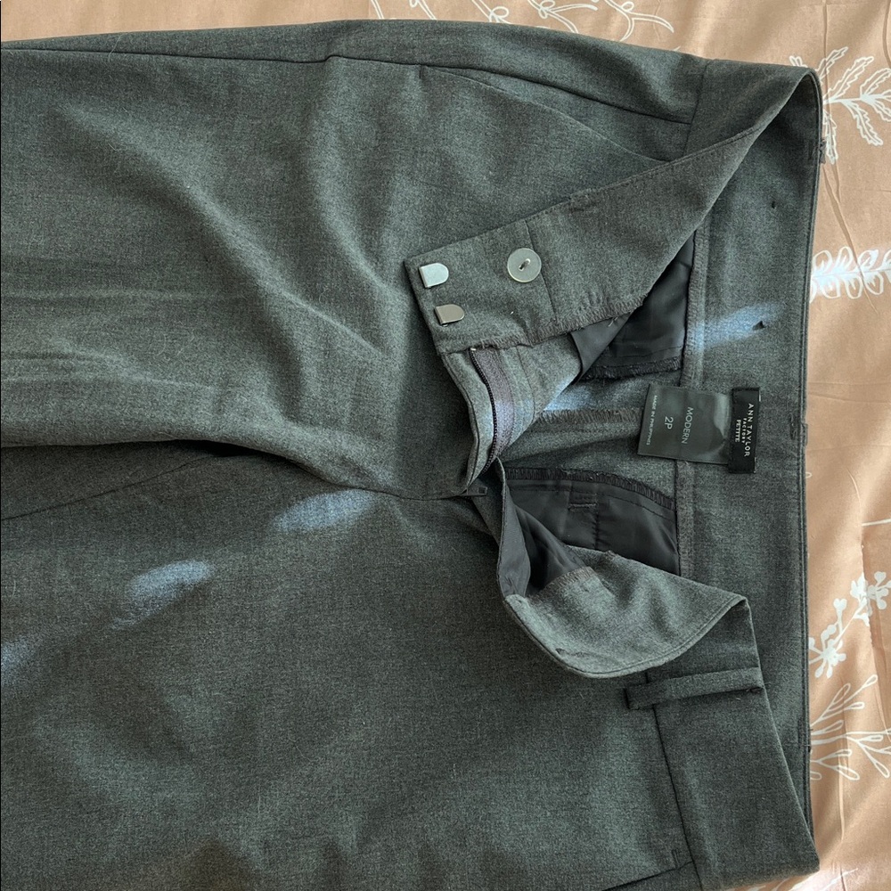 Ann Taylor Gray Ankle Pants